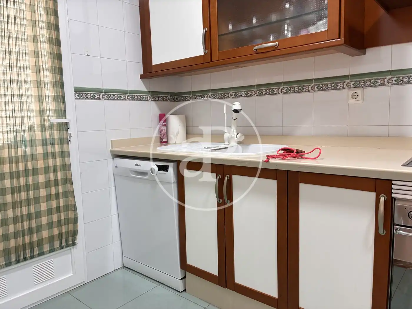 Flat with terrace to rent in Carrer Paraguai, imagen 3
