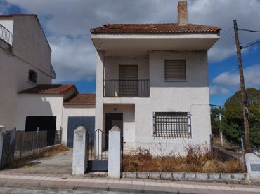 Haus zum Verkauf in Brazatortas