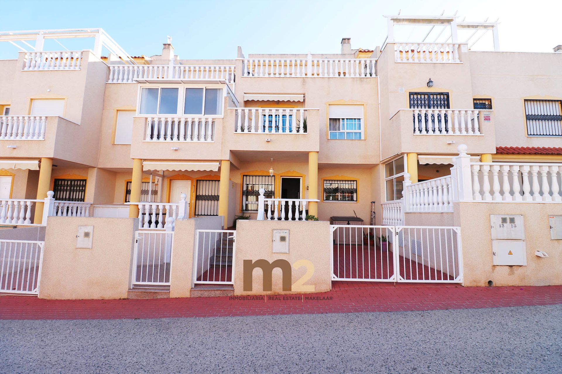 Exterior view of House or chalet for sale in Guardamar del Segura  with Terrace, Furnished and Oven