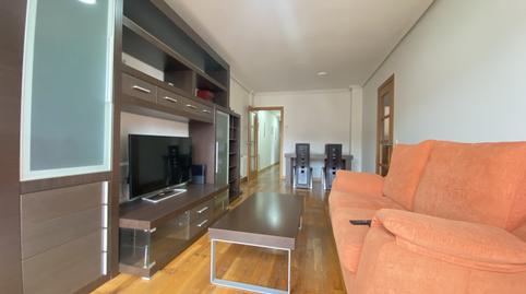 Foto 4 de Piso en venta en Los Corrales de Buelna - Calle la Paz, 7, Los Corrales de Buelna , Cantabria