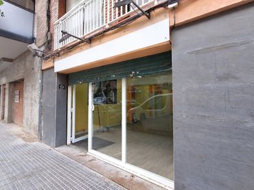 Local comercial de lloguer a Santa Creu