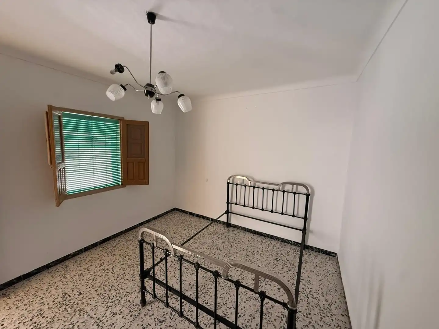 Bedroom of Houses for sale in Fernán-Núñez  with Terrace, Storage room and Balcony