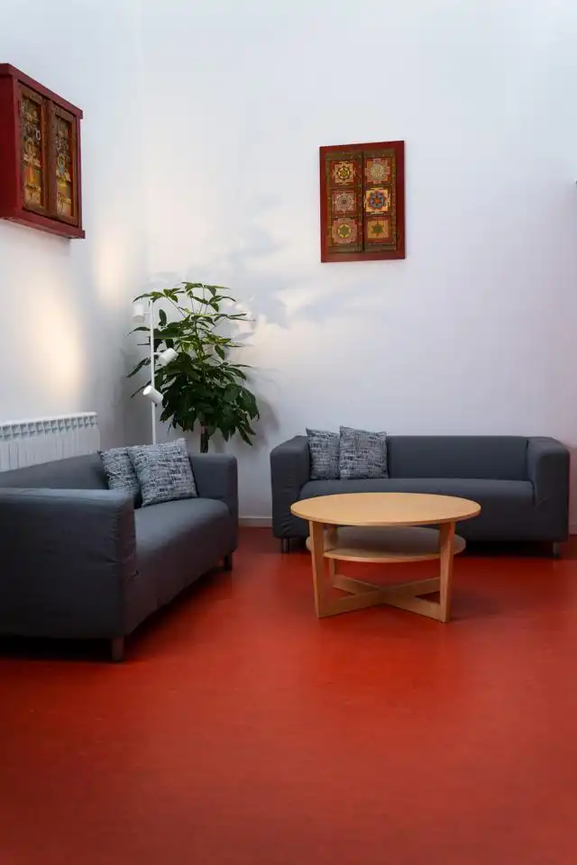 Office for rent in Larrabide, Milagrosa