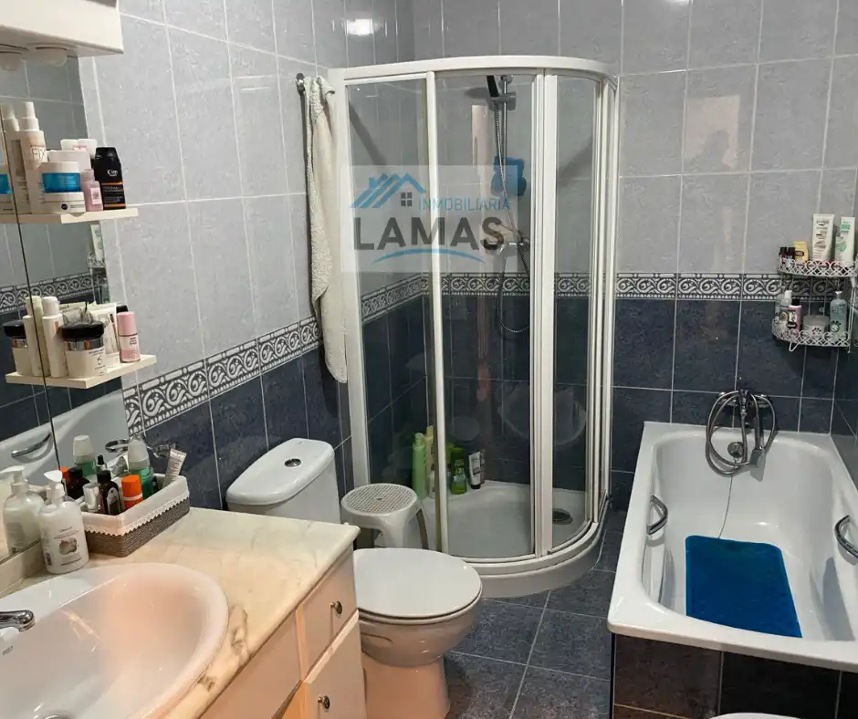 Baño de Casa adosada en venta en Talayuela con Amueblado