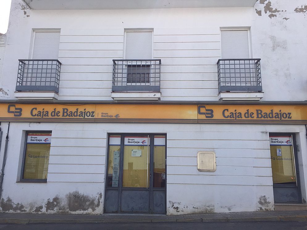 Vista exterior de Local en venda en Valencia de las Torres