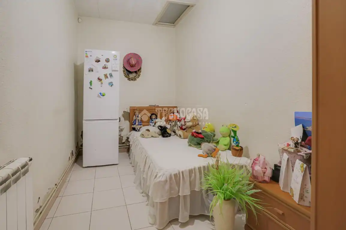 Dormitori de Pis en venda en Terrassa amb Terrassa i Balcó