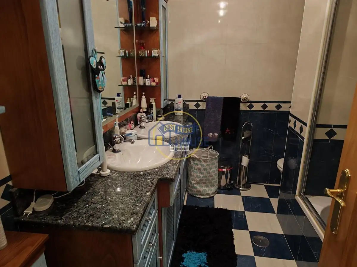 Casa pareada con piscina en venta en Villaquilambre, imagen 38