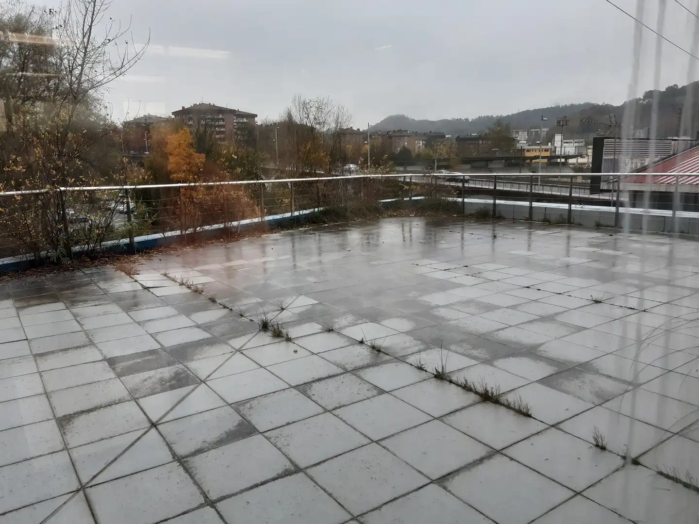 Terrassa de Nau industrial en venda en Donostia - San Sebastián 