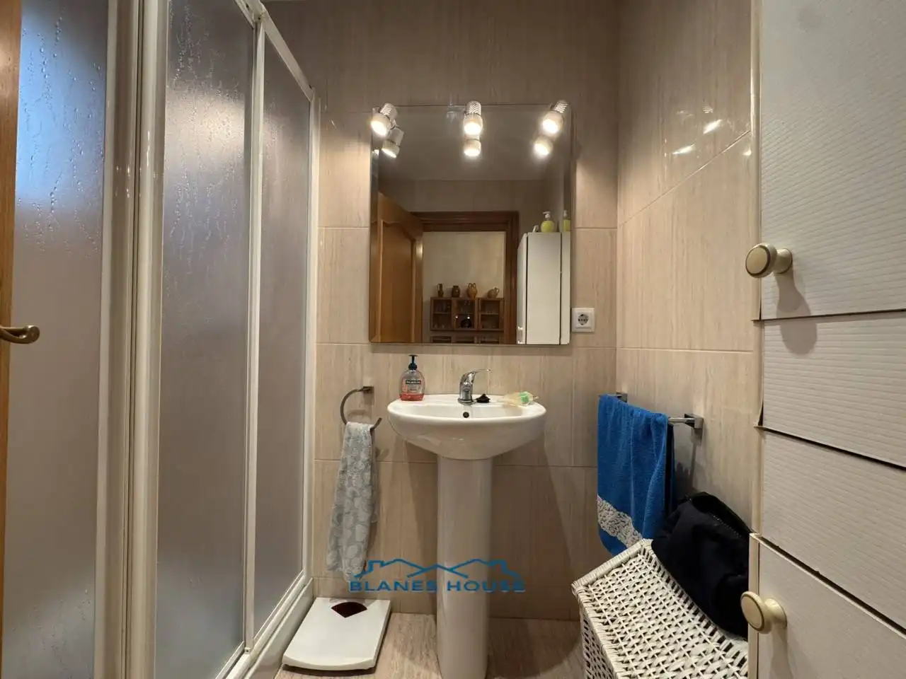 Bany de Casa o xalet en venda en Tordera amb Aire condicionat, Jardí privat i Terrassa