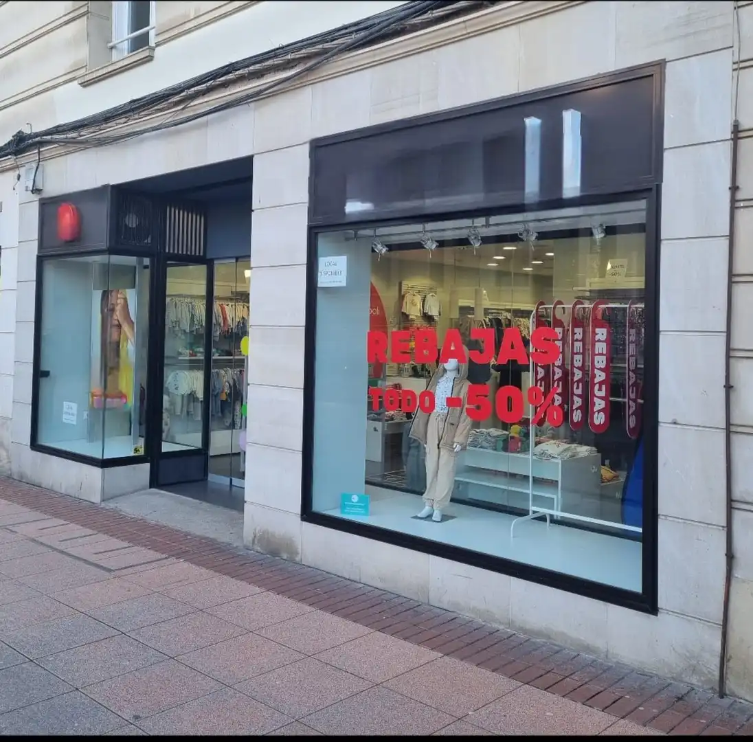 Local comercial en alquiler en Centro, imagen 2