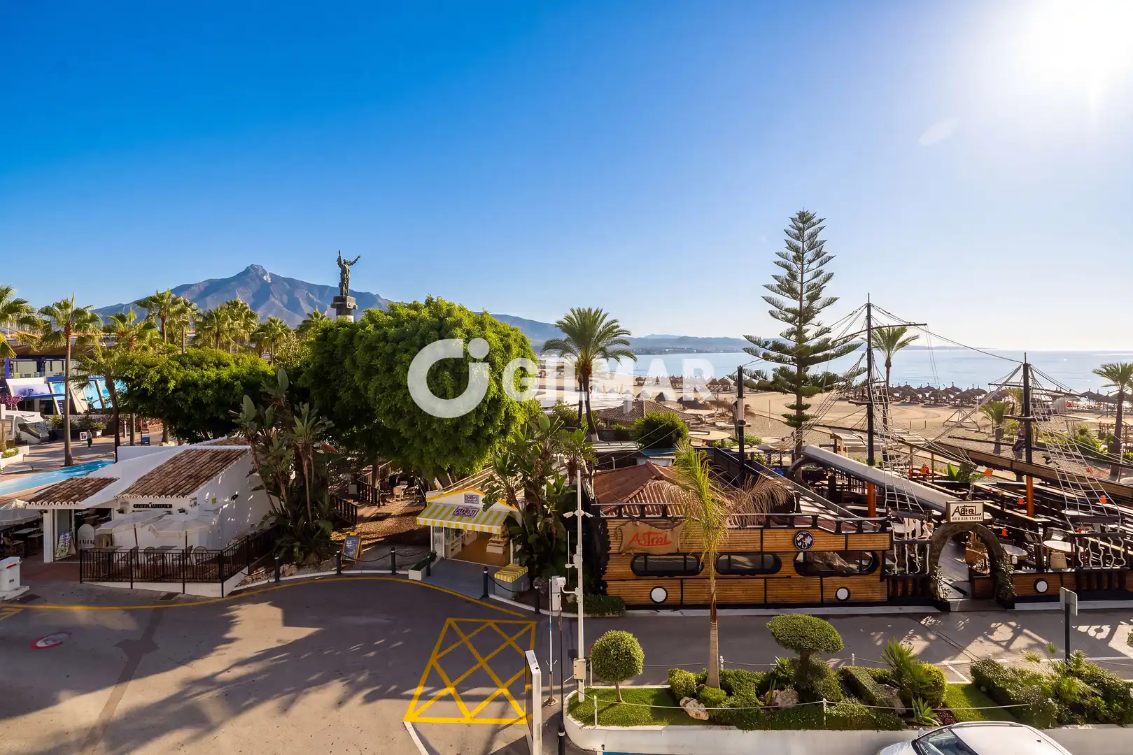 Flat with terrace for sale in Nueva Andalucía, imagen 13