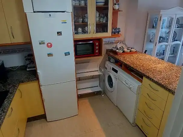 Kitchen of Flat for rent in Almuñécar  with Terrace, Furnished and Oven