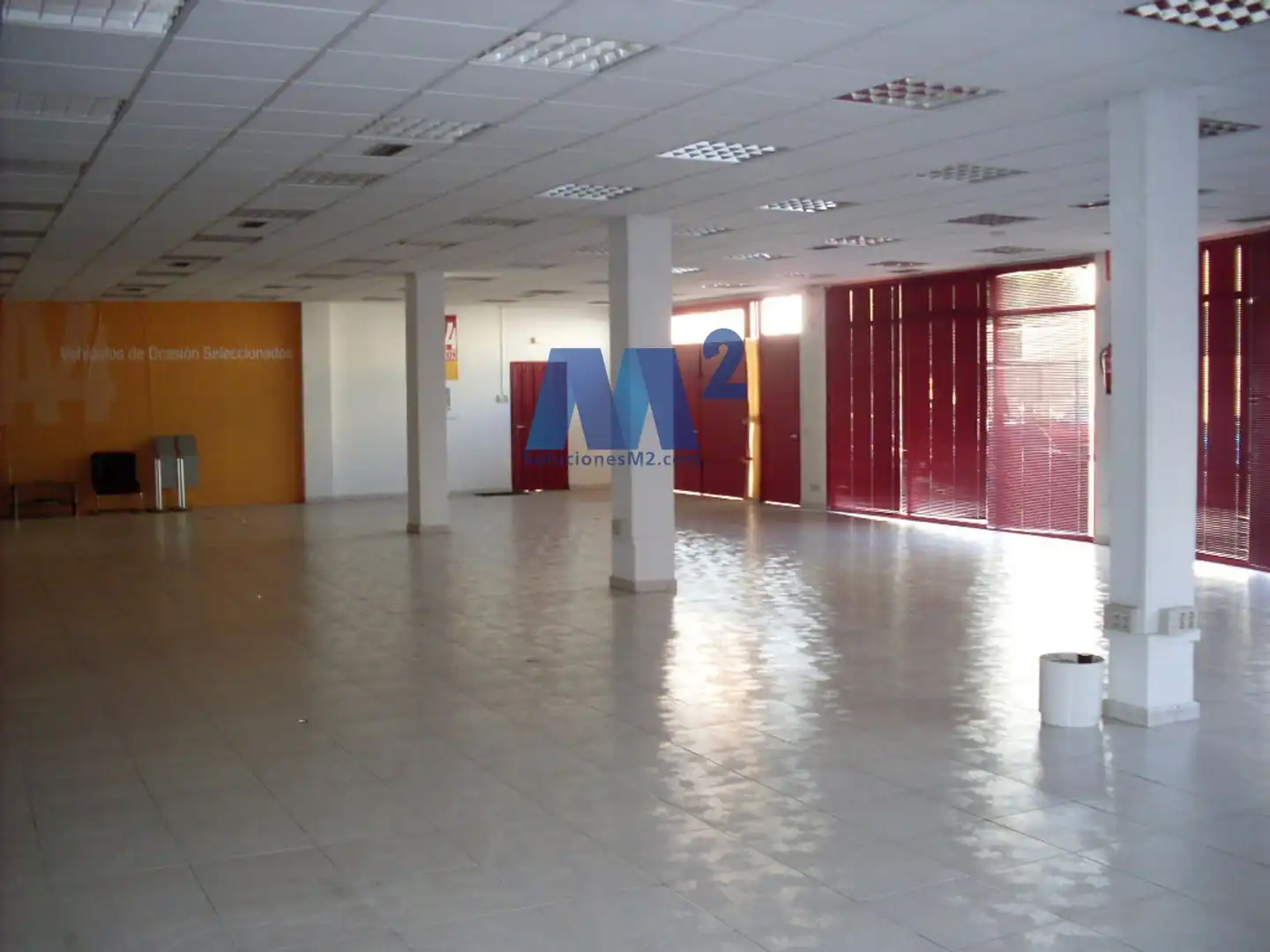 Gebäude zur Miete in Juan de la Cierva, Barrio de la Estación