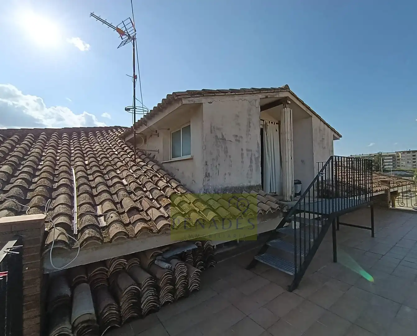 Vista exterior de Casa o xalet en venda en Ontinyent amb Aire condicionat, Jardí privat i Terrassa