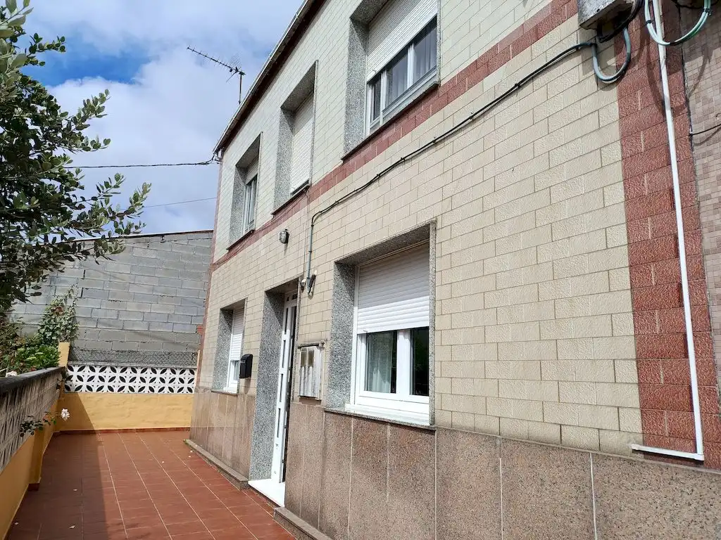 Exterior view of Houses for sale in Ribeira  with Heating, Private garden and Parquet flooring