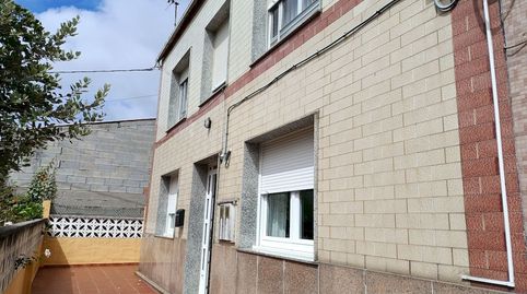 Casa con jardín, cerca de la playa