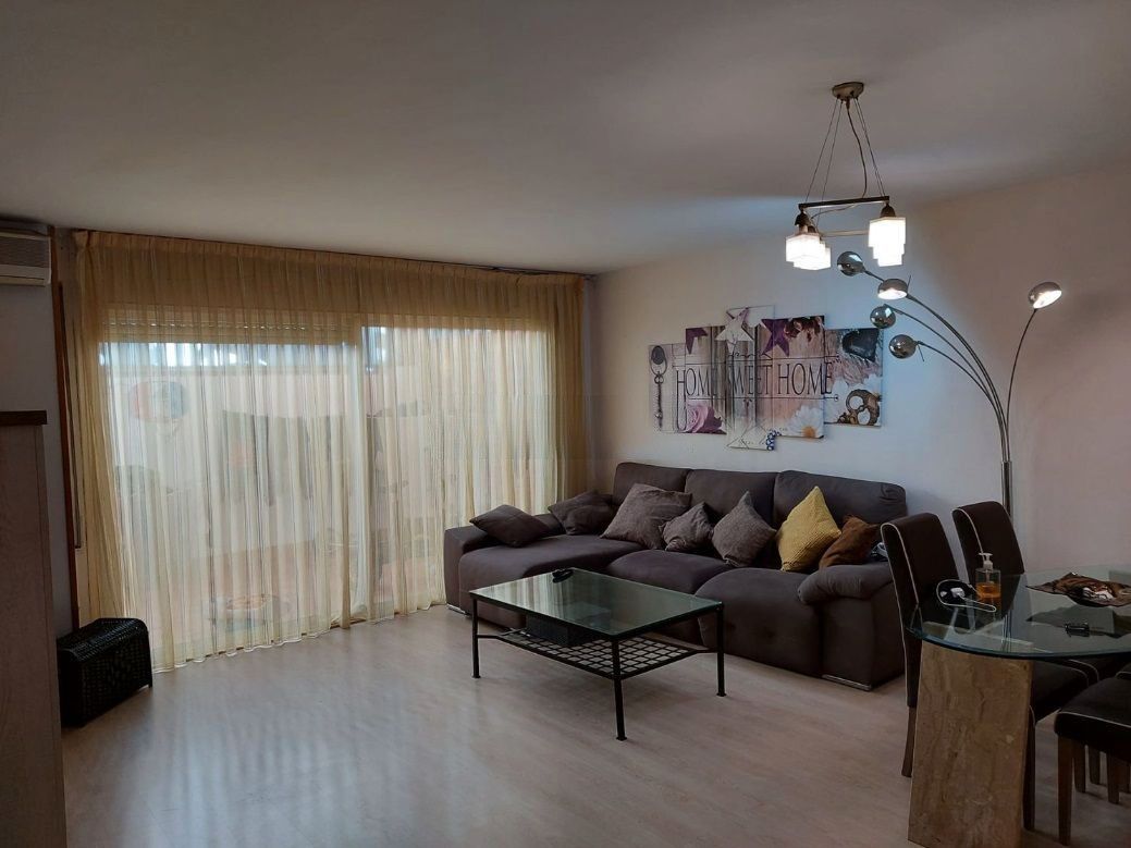Living room of Duplex for sale in Móra d'Ebre  with Air Conditioner and Internet