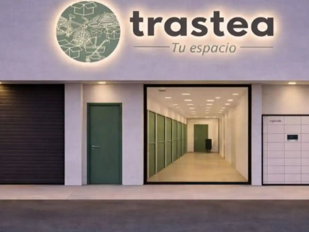 Trastero de alquiler en Roquetas de Mar con Alarma