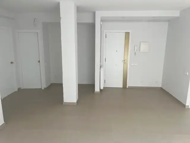 Flat for rent in Sant Cugat del Vallès  with Heating and Oven
