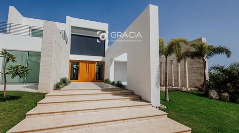 Foto 3 de Casa o chalet en venta en Macaronesia, San Eugenio Bajo, Adeje