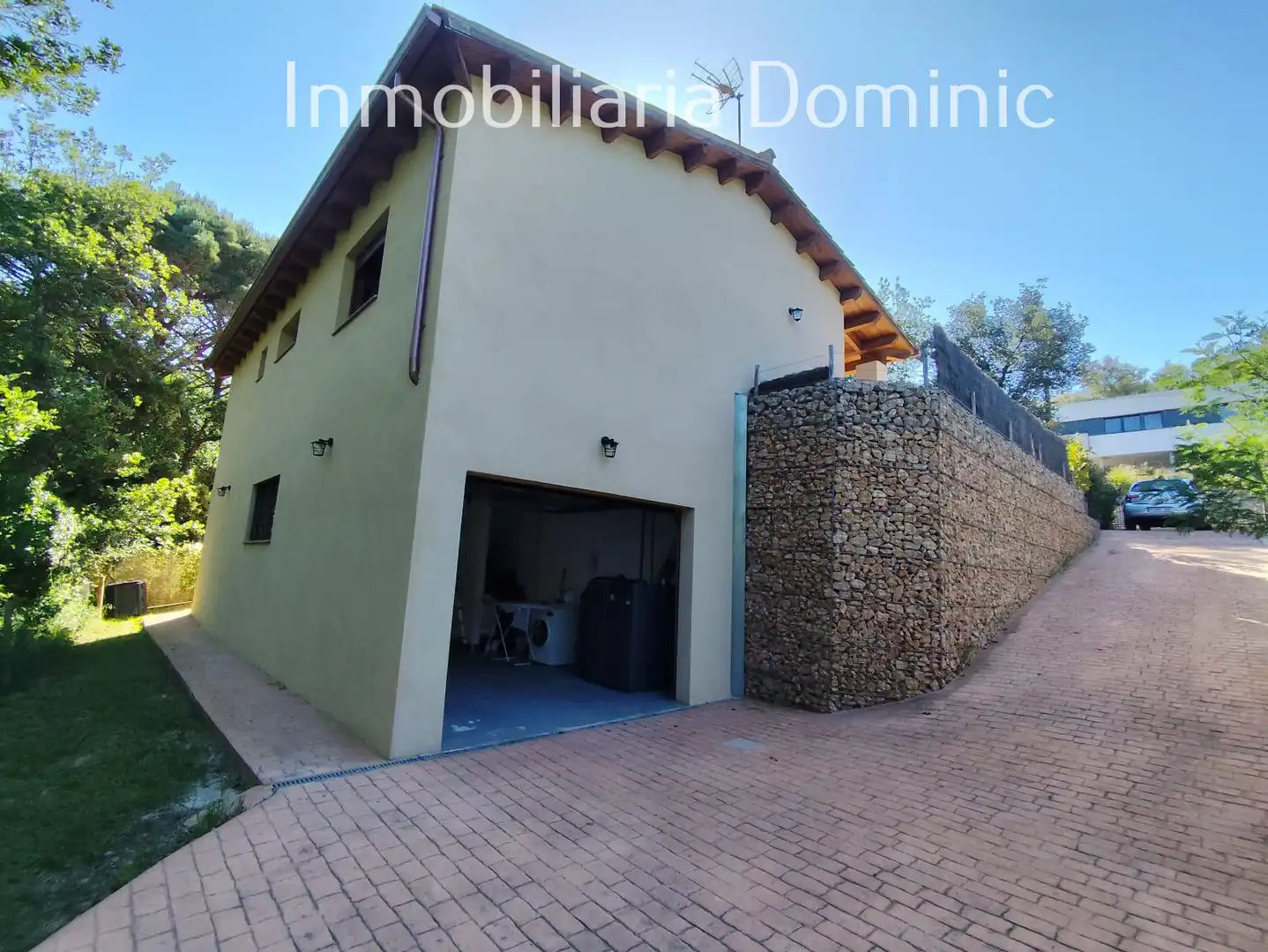 Vista exterior de Casa o xalet en venda en Caldes de Malavella amb Calefacció, Jardí privat i Terrassa