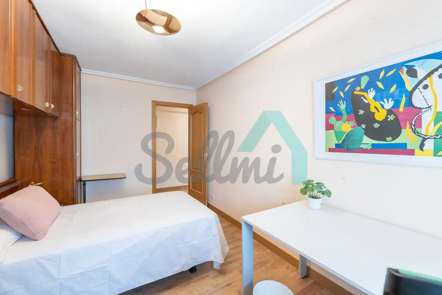 Bedroom of Flat for rent in Avilés  with Heating, Furnished and Internet