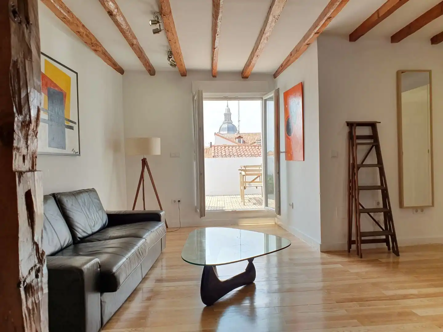 Sala de estar de Ático de alquiler en Madrid con Aire acondicionado, Calefacción y Terraza