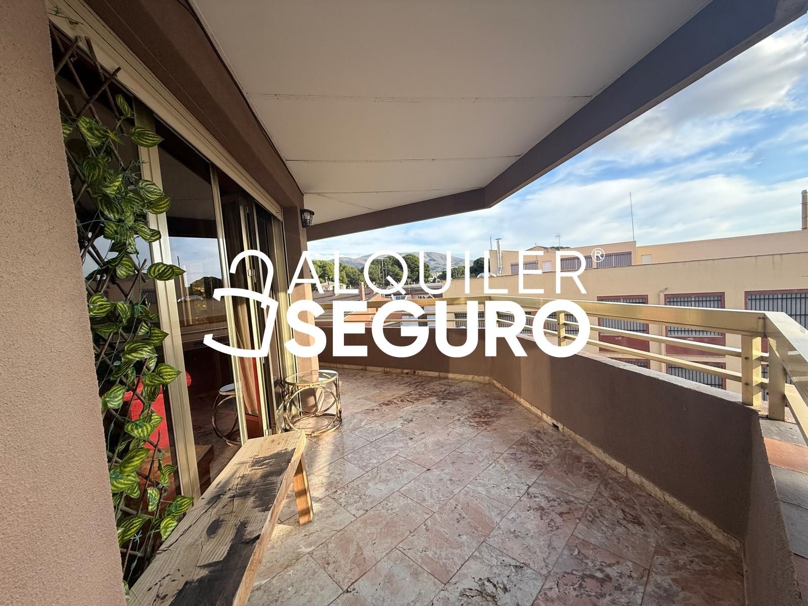 Exterior view of Flat to rent in Elda  with Terrace and Furnished