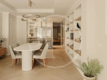 Piso con balcón en venta en Calle Cirilo Amoros