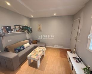 Living room of Premises for sale in  Madrid Capital