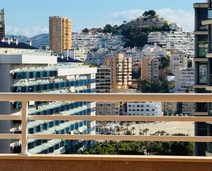 Vista exterior de Pis en venda en Villajoyosa / La Vila Joiosa amb Terrassa i Piscina