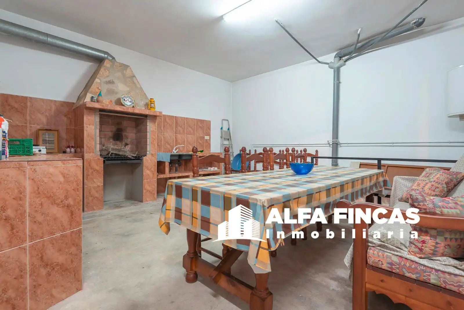 Exterior view of Houses for sale in La Alberca de Záncara   with Heating, Terrace and Balcony