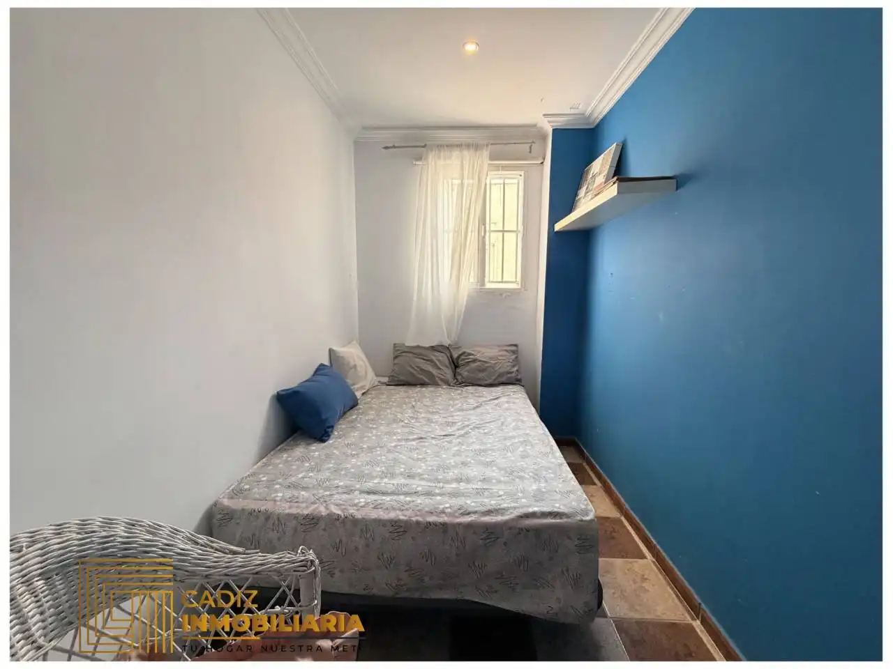 Dormitori de Àtic en venda en Cádiz amb Aire condicionat i Terrassa
