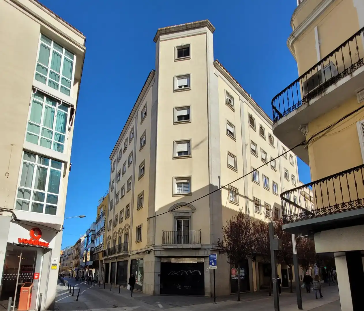 Vista exterior de Oficina de lloguer en Casco Antiguo