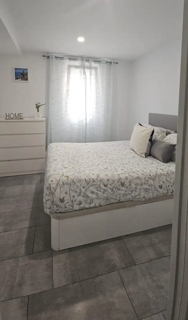 Bedroom of Flat for sale in Cádiz