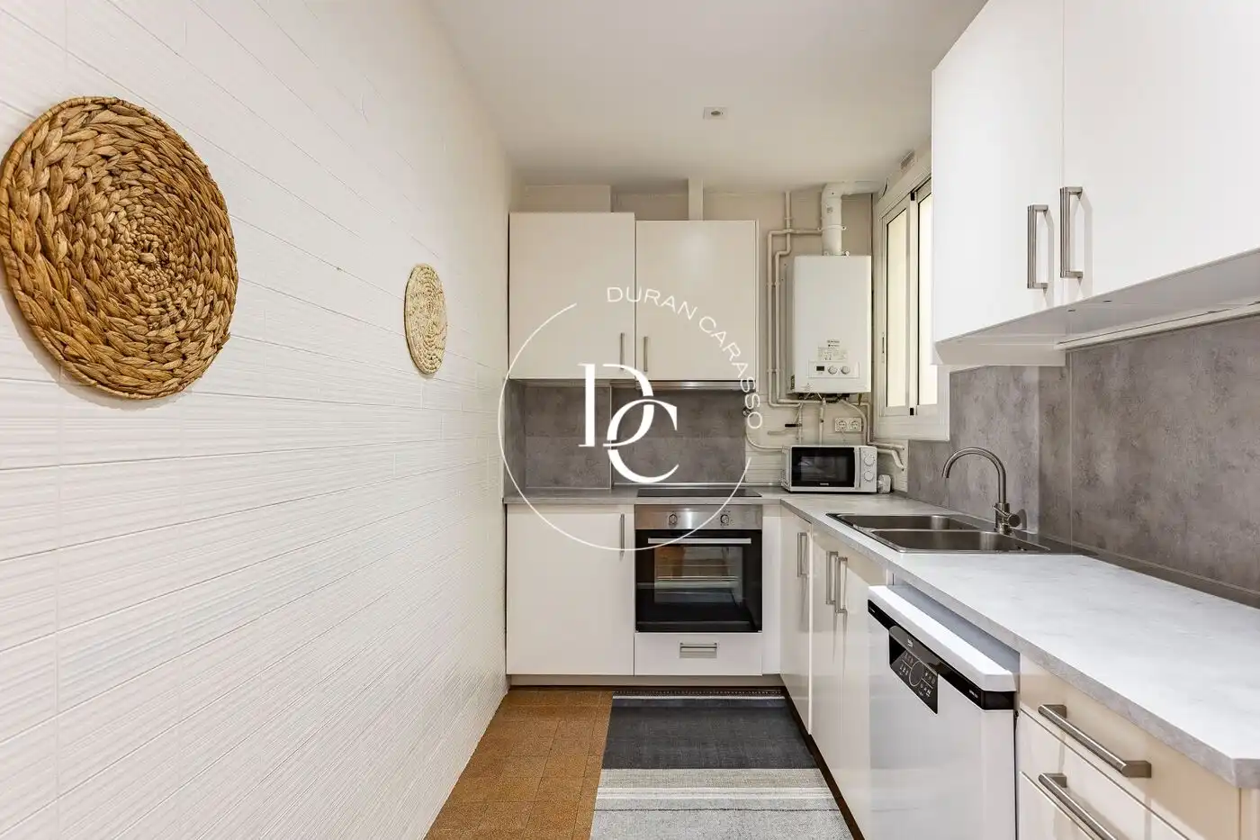 Kitchen of Flat for sale in Barcelona  with Air Conditioner, Heating and Furnished