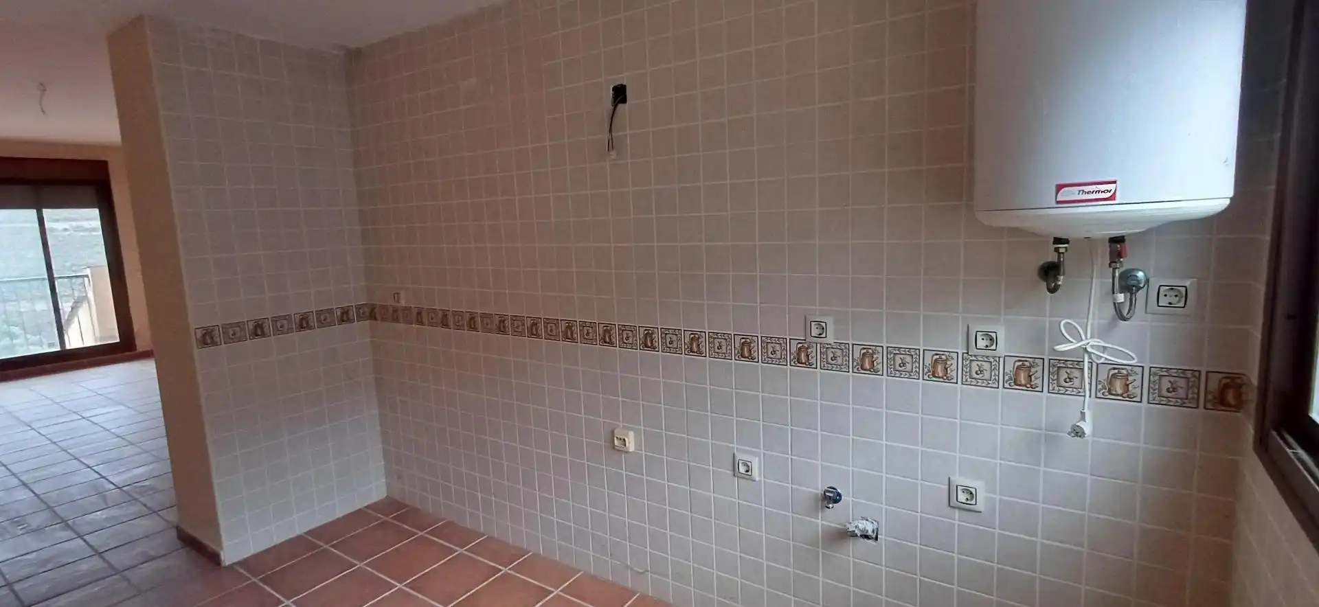 Badezimmer von Erdgeschoss zum Verkauf in Ladrillar mit Terrasse und Balkon
