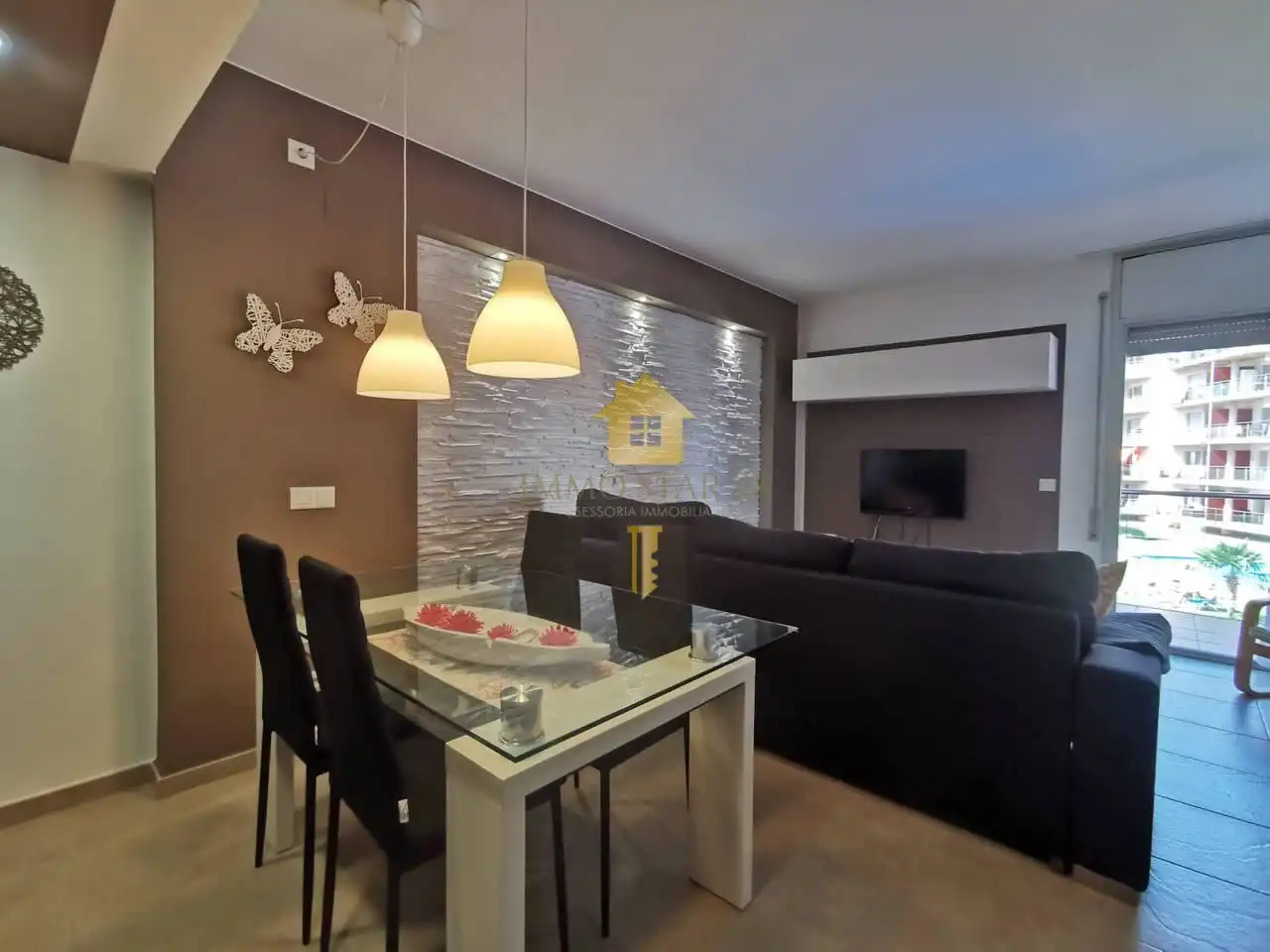Sala de estar de Piso de alquiler en Roses con Aire acondicionado, Terraza y Trastero