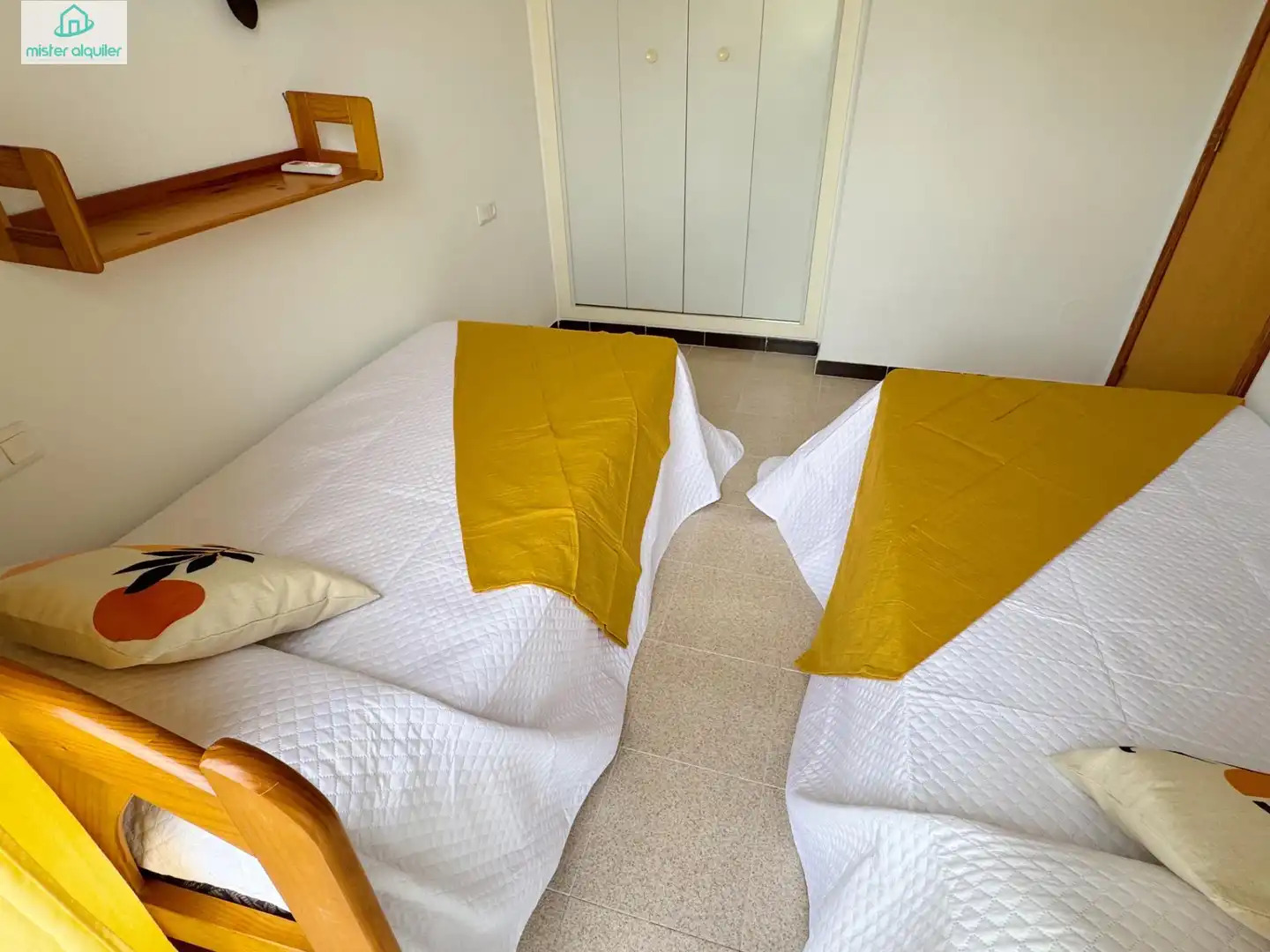 Bungalow con terrazza in affitto a Calle ALBAYNA 3, imagen 17