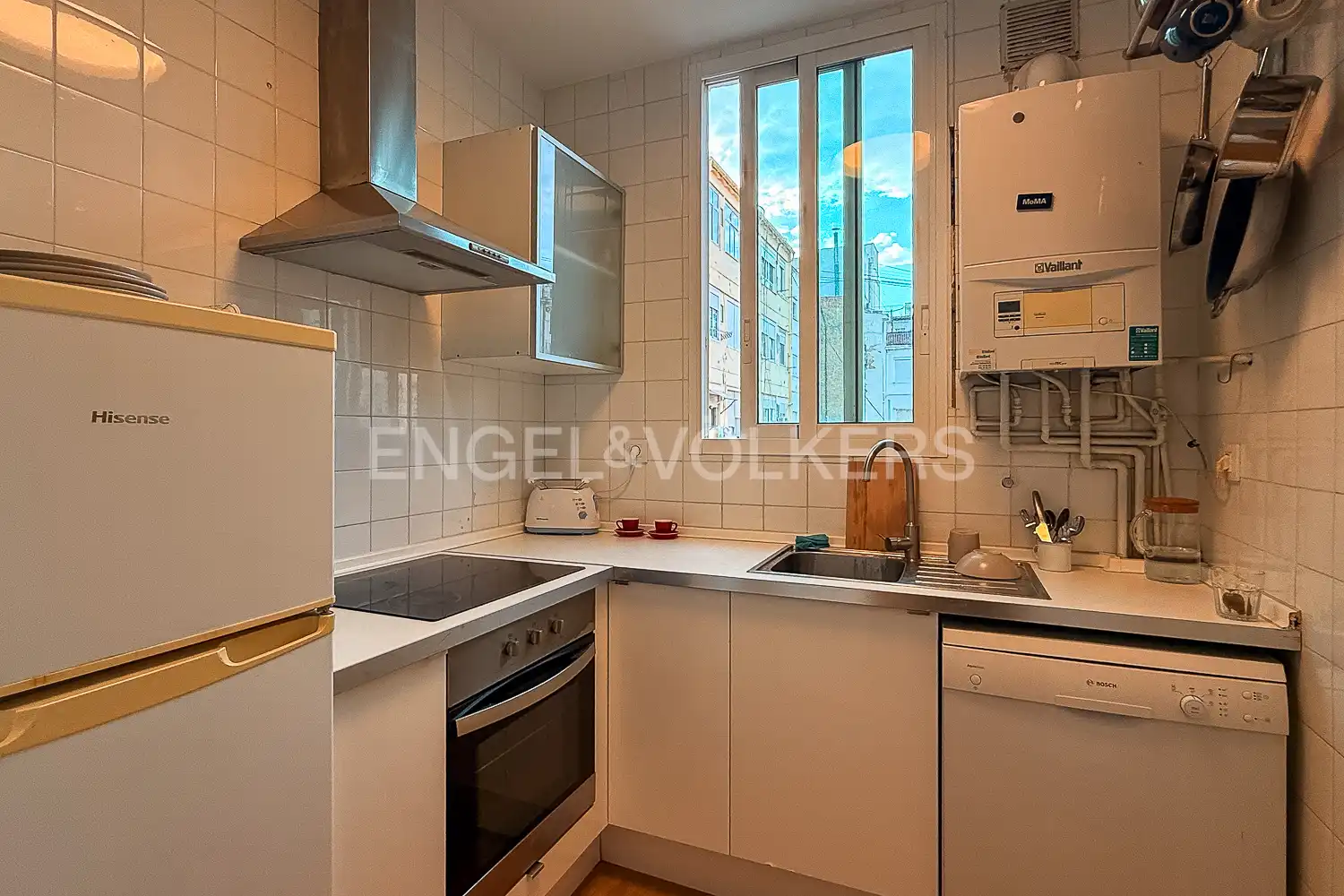 Küche von Wohnung zur Miete in Valencia mit Heizung, Möbliert und Balkon