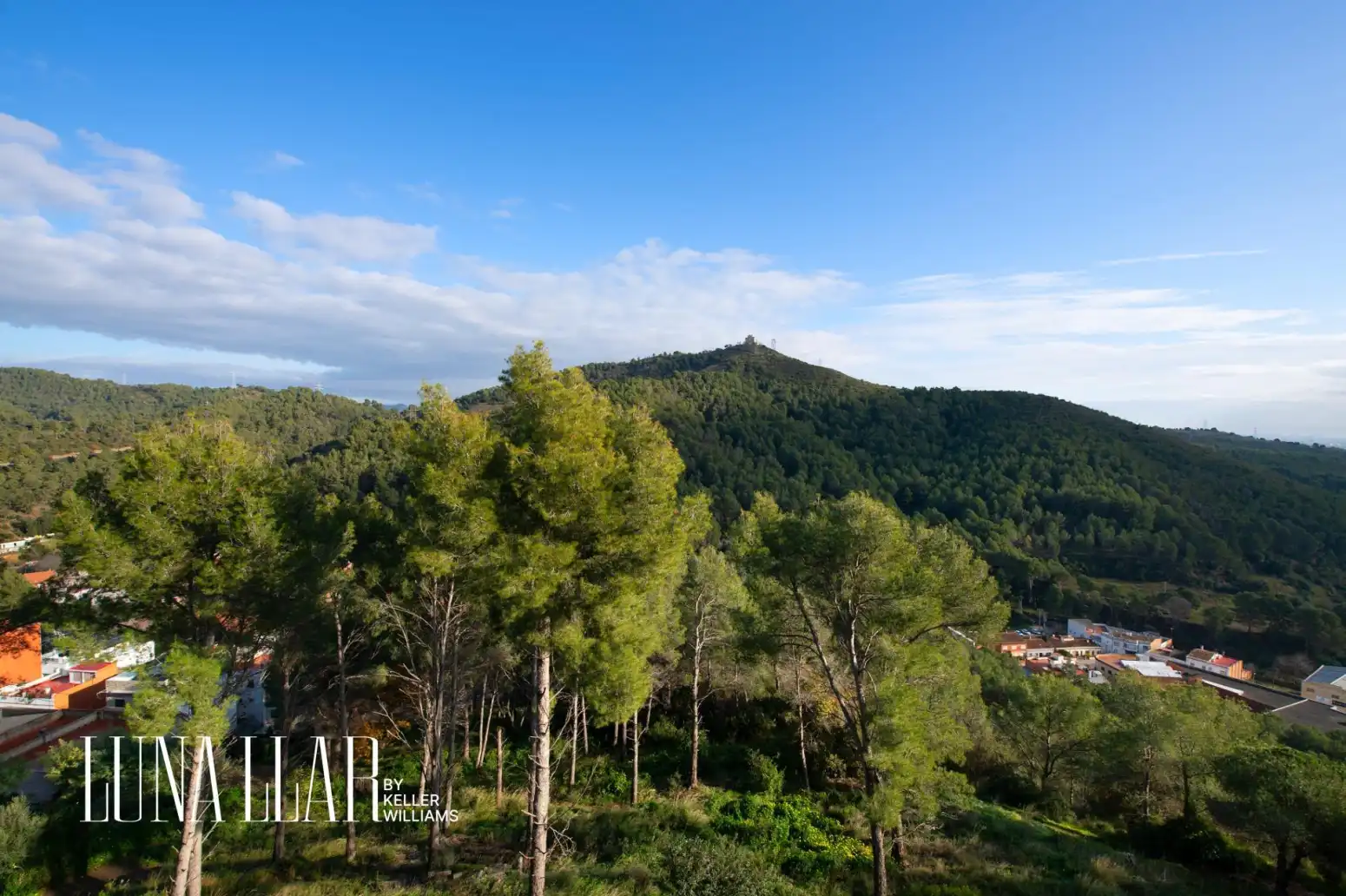 Exterior view of Detached homes for sale in Sant Climent de Llobregat  with Heating, Parquet flooring and Terrace