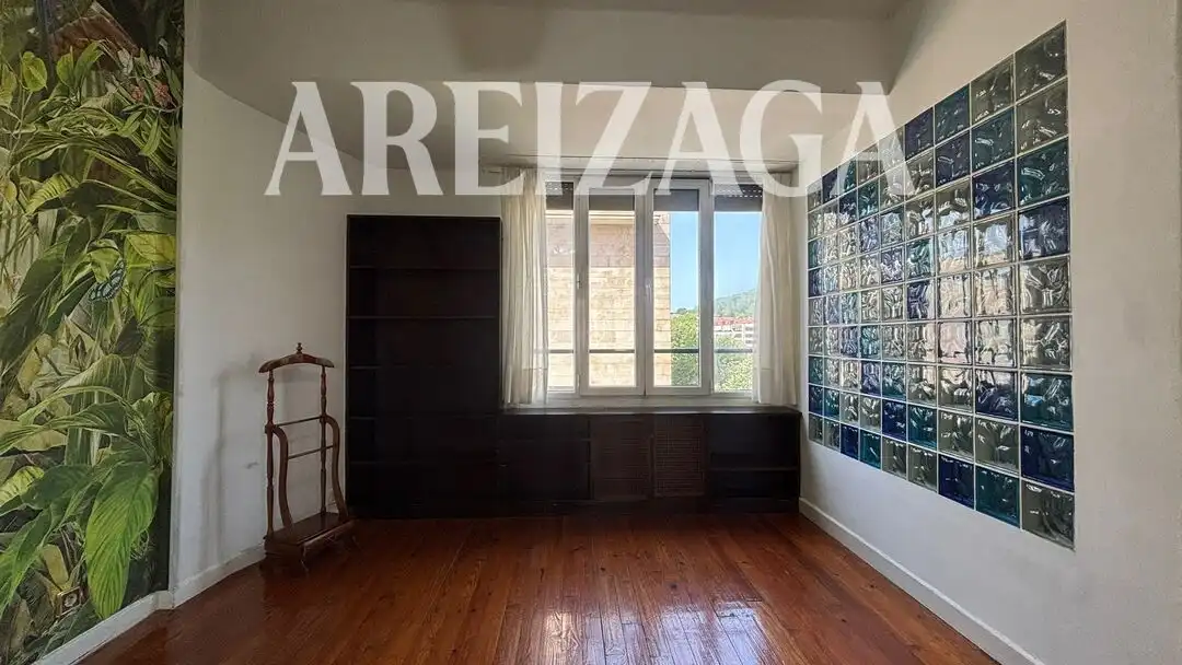 Bedroom of Flat for rent in Donostia - San Sebastián   with Heating, Terrace and Oven