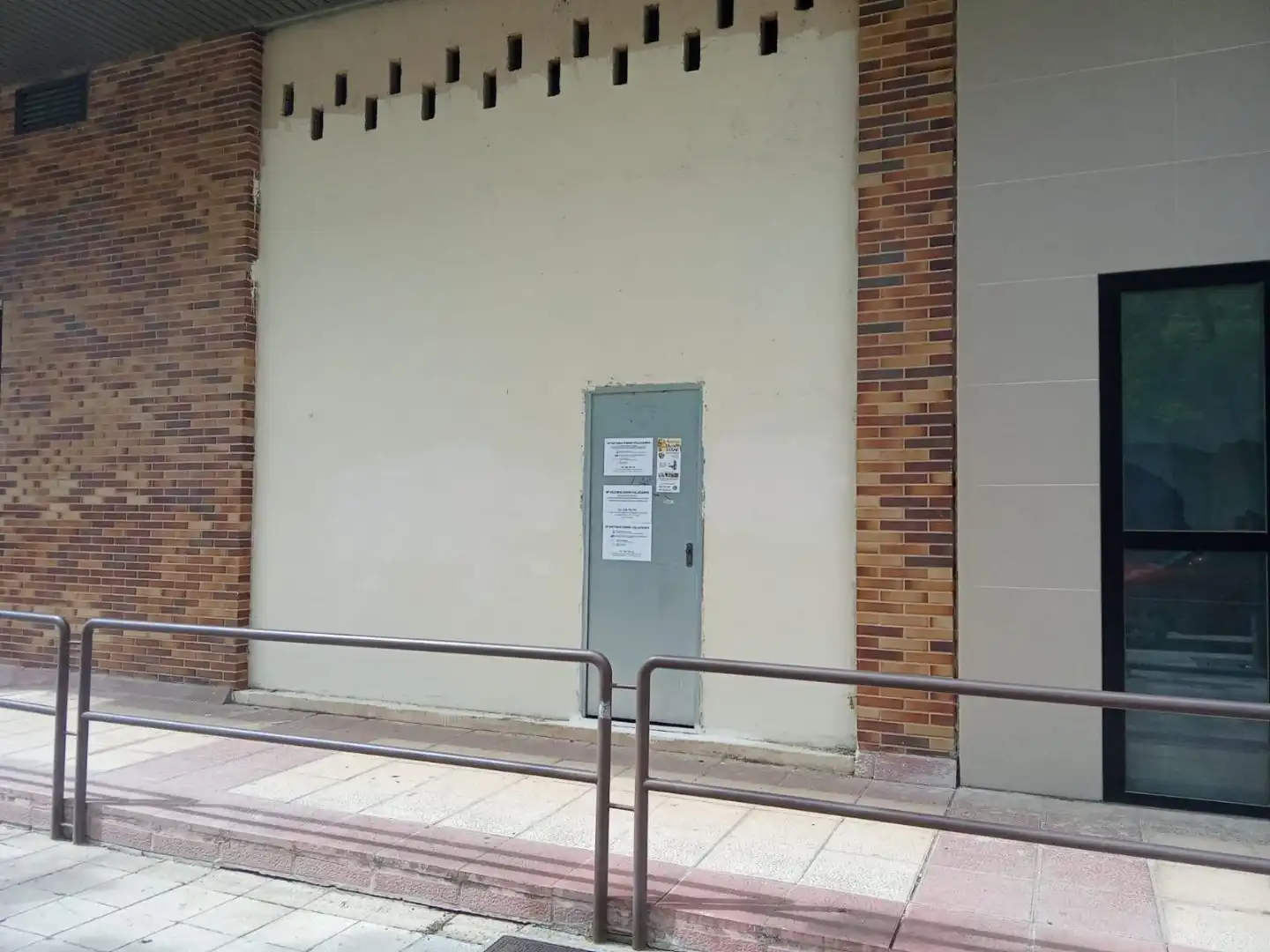 Local en venda en Huesca amb Aire condicionat i Terrassa