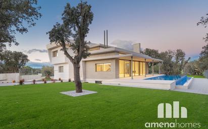 Vista exterior de Casa o xalet en venda en Ciudalcampo amb Aire condicionat i Piscina