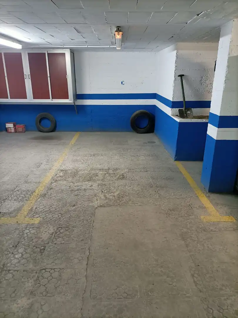Moto de lloguer a Centro- San Felipe - Huerta Fava