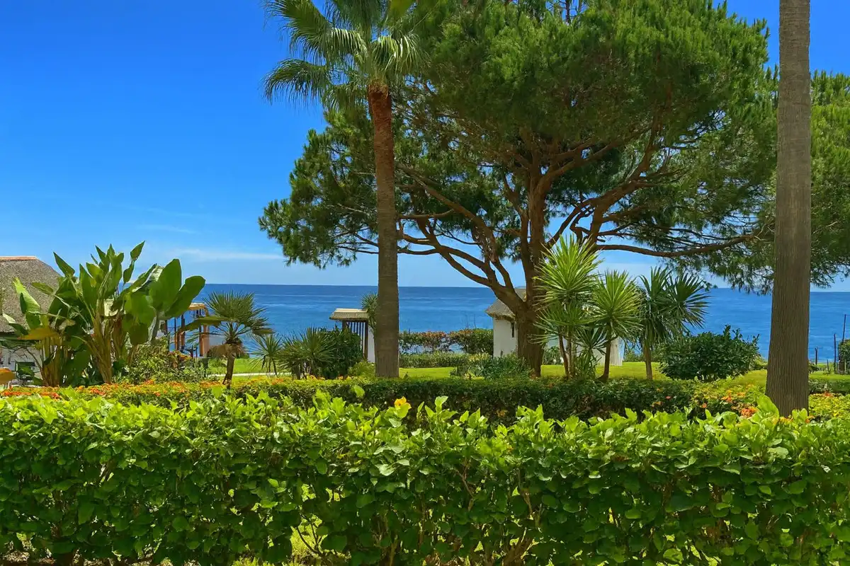Apartamento con jardín en venta en Calahonda, imagen 9