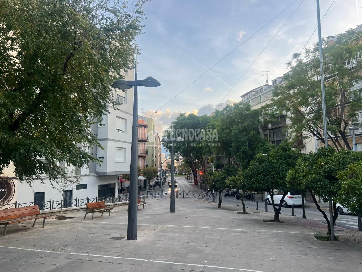 Vista exterior de Pis en venda en  Jaén Capital amb Balcó