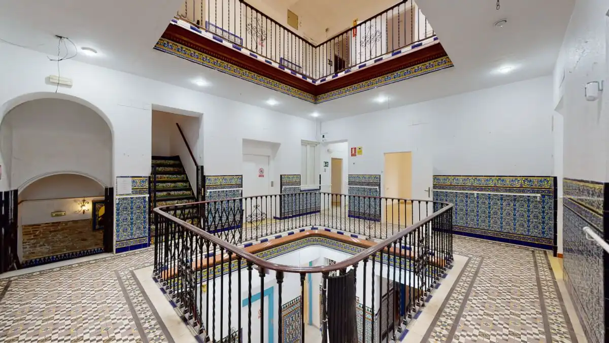 Houses for sale in Sevilla  with Air Conditioner, Terrace and Balcony