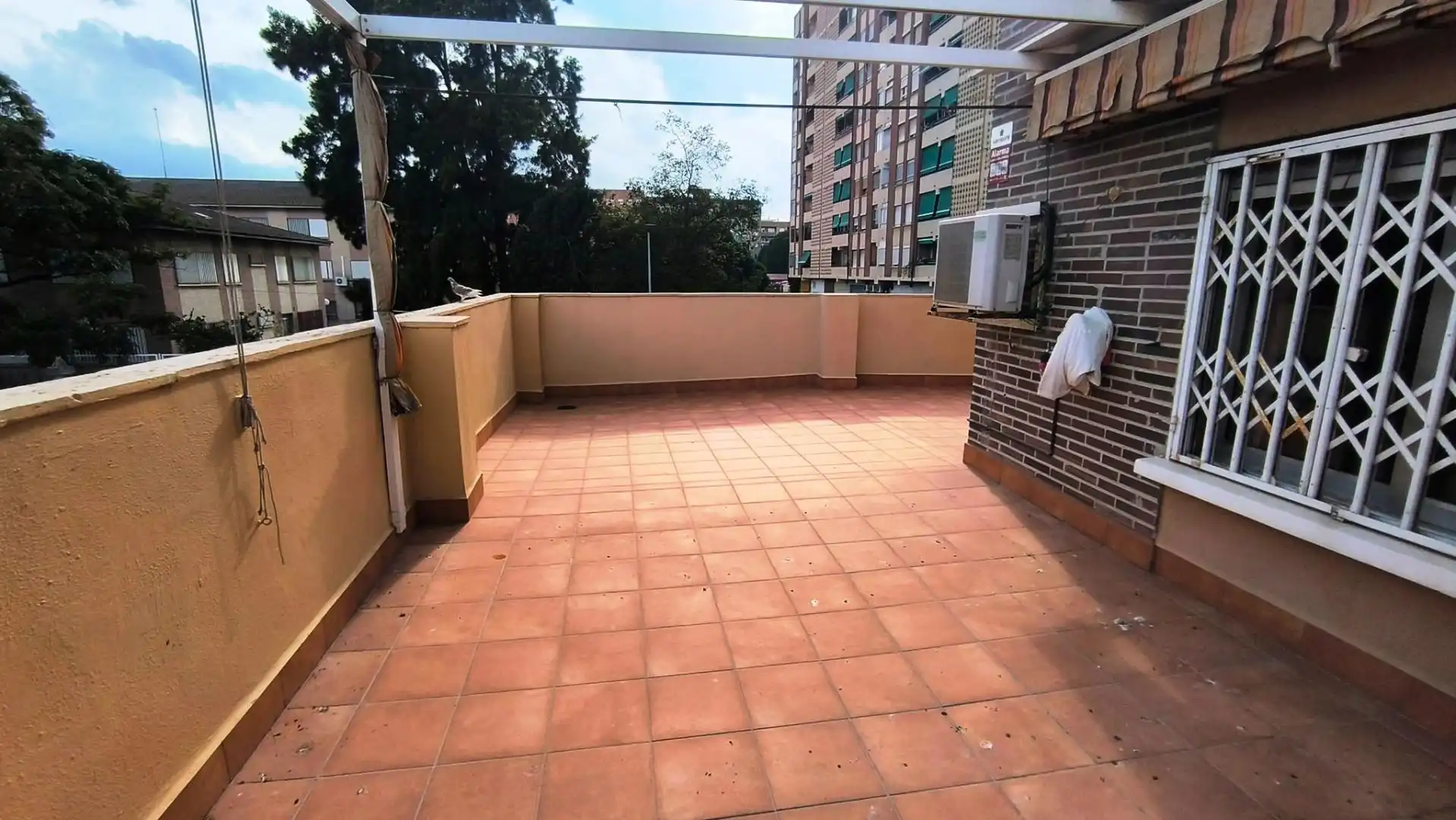 Flat with lift for sale in Calle de Santiago Rusiñol, imagen 2