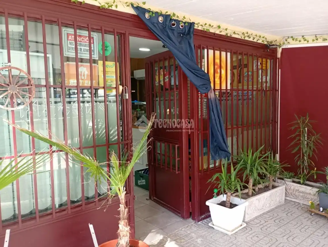 Local comercial en venda a Latina, imagen 3